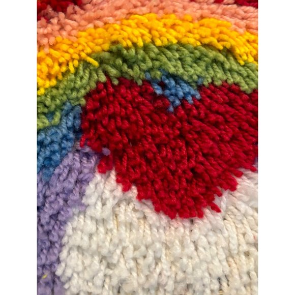 Completed Sunshine Rainbow Heart Latch Hook Rug 12x12 WonderArt - Picture 3 of 11